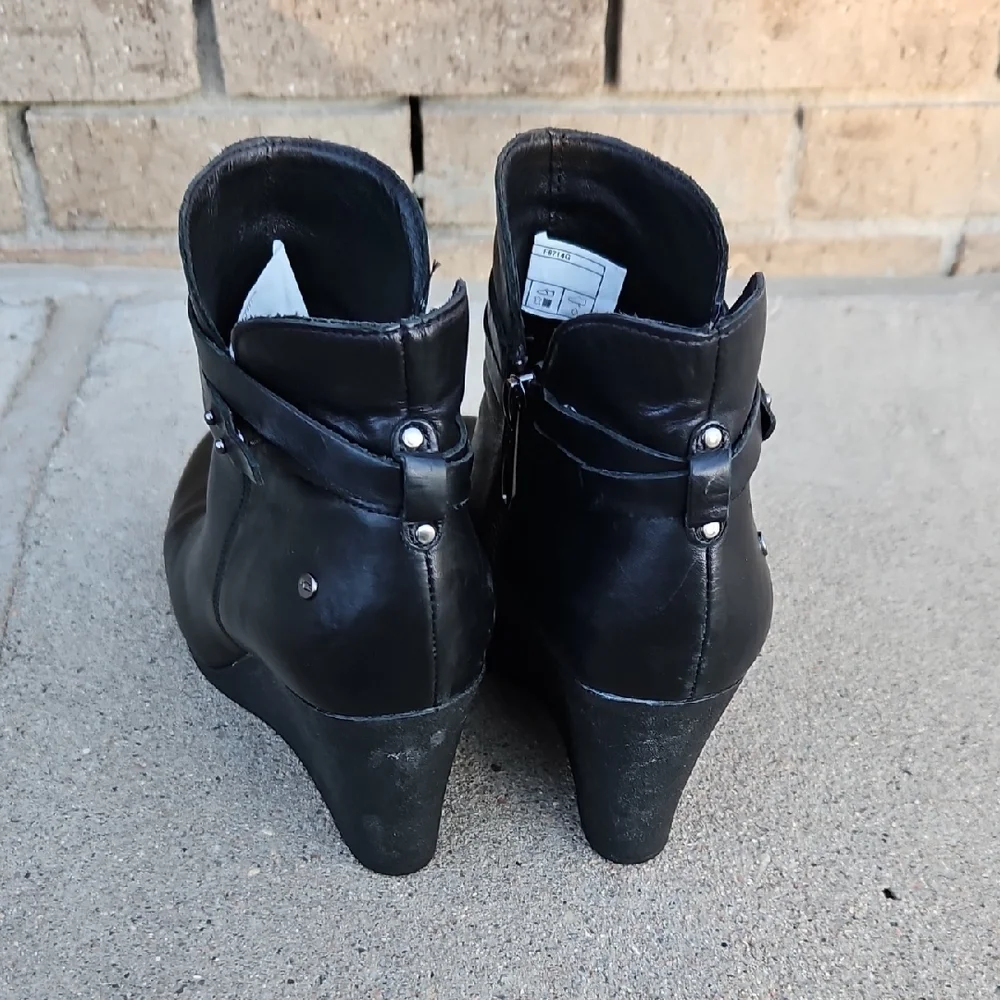 UGG Black Leather Wedge Ankle Boots